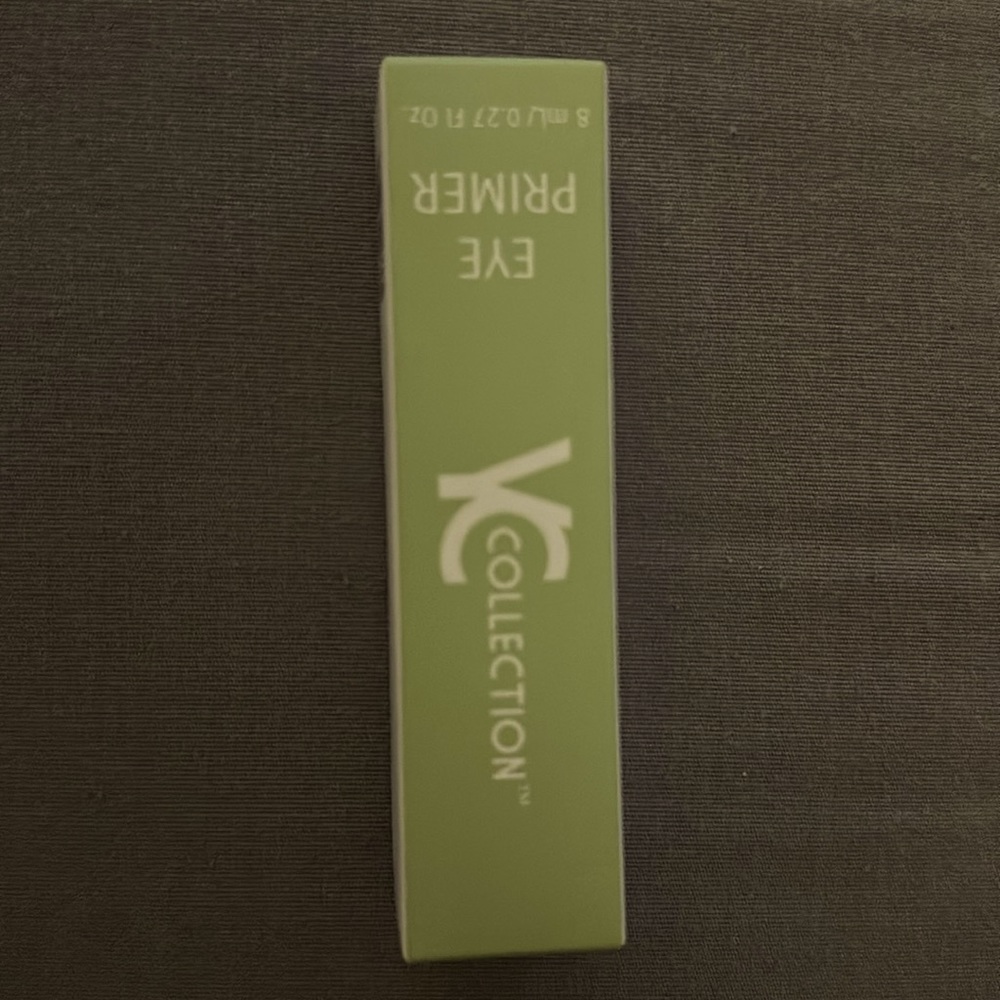 Eye primer